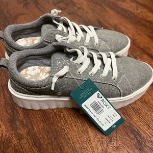 Roxy sneakers